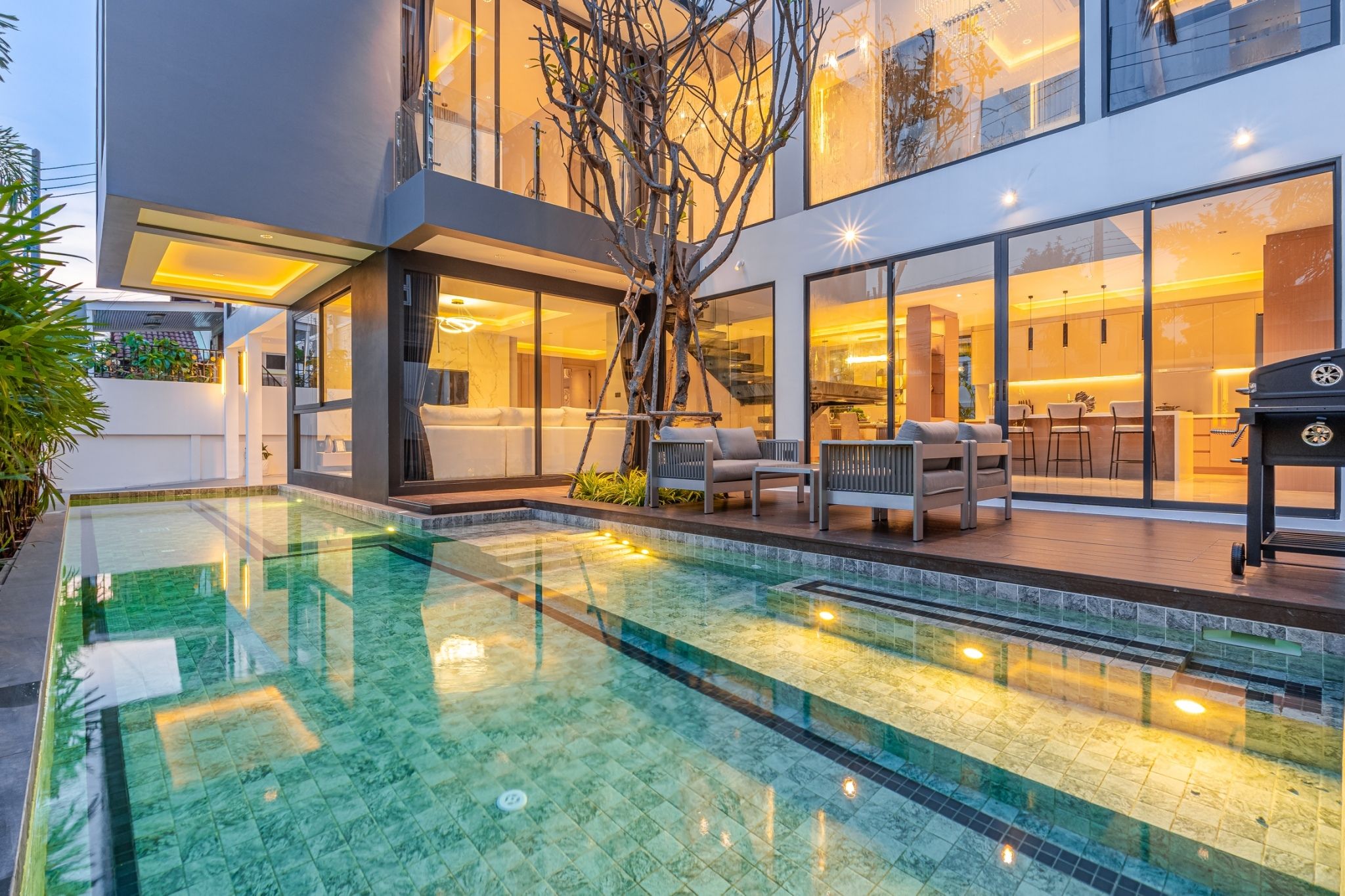 0bf51a3d C336 4ee3 8fcd 4d44d86b74c6